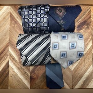Tesori Five-Piece Necktie Set in Blue, Gray and Silver Tones
